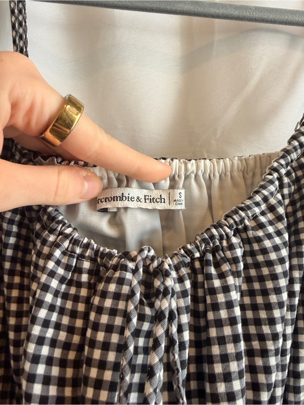 Abercrombie & Fitch Black and White Gingham Smocked Maxi Dress - Picture 5 of 6
